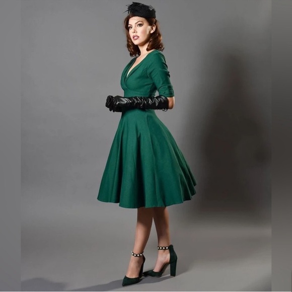 🆕UNIQUE VINTAGE Elegant Green Women's Dress Size Medium 6/8 - Picture 5 of 5